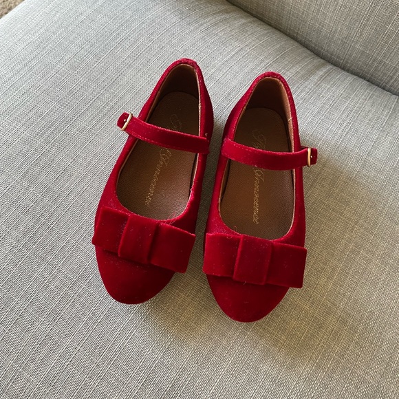 Age of Innocence ELLEN VELVET RED Shoes - Picture 6 of 11